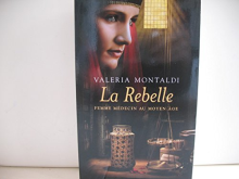 LA REBELLE